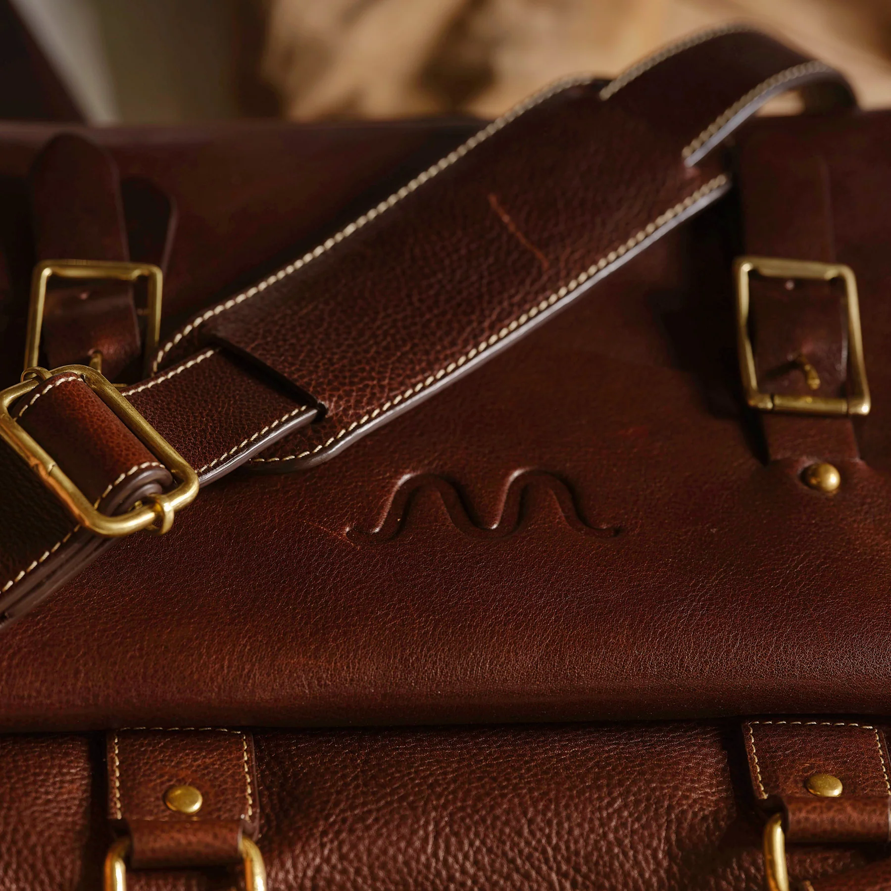Laureles Messenger Briefcase - Image 8