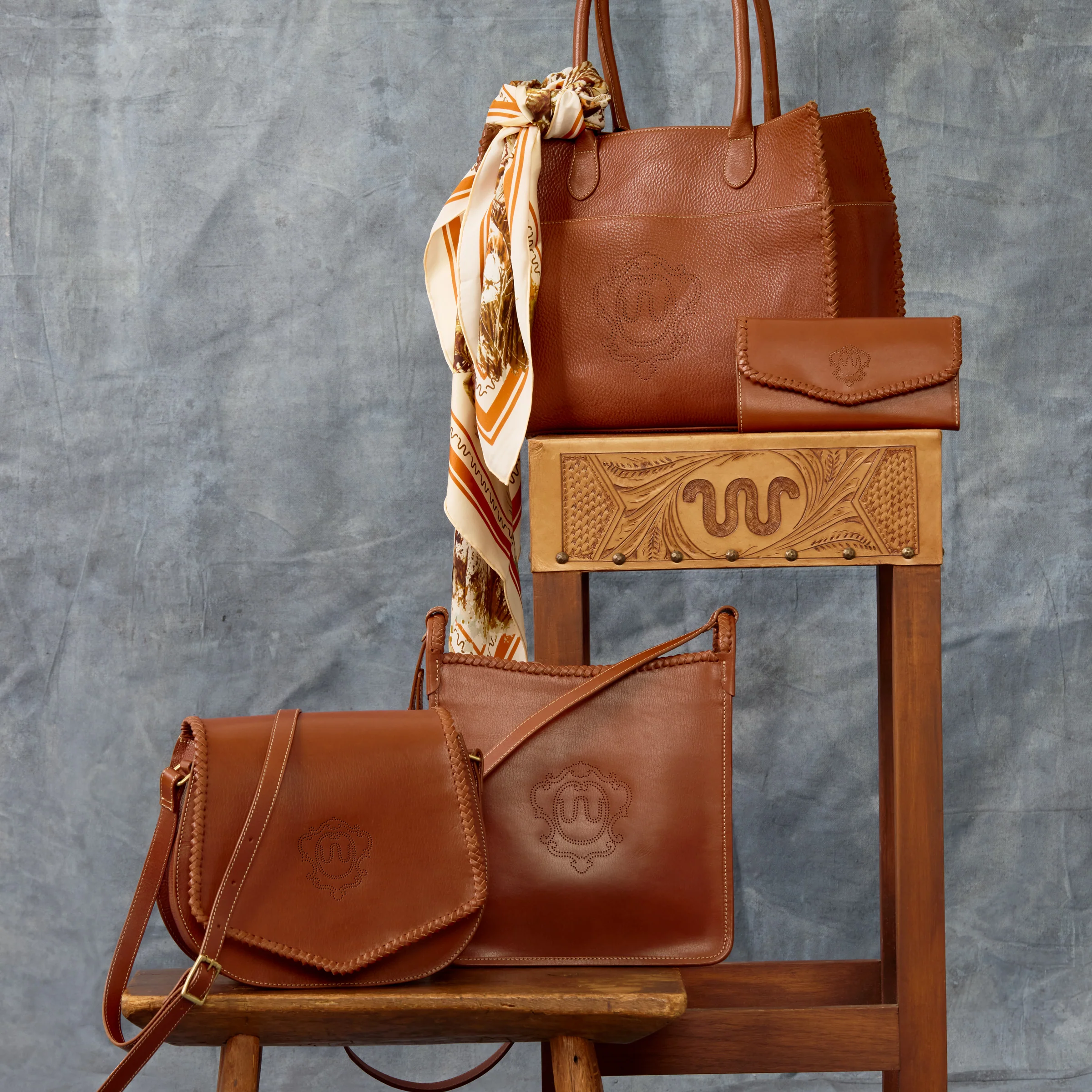 Whipstitch Tote - Image 5